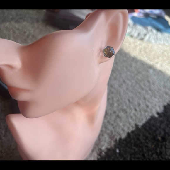 Gorgeous AB swarovski  crystal earrings #307 - Picture 13 of 13